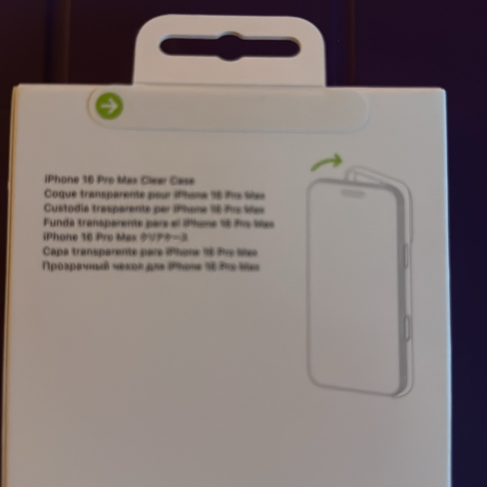 IPhone 16 Pro Max clear case with MagSafe - Picture 2 of 2
